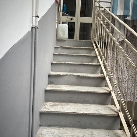 Il Faro 17 Bed & Breakfast Taranto Bagian luar foto