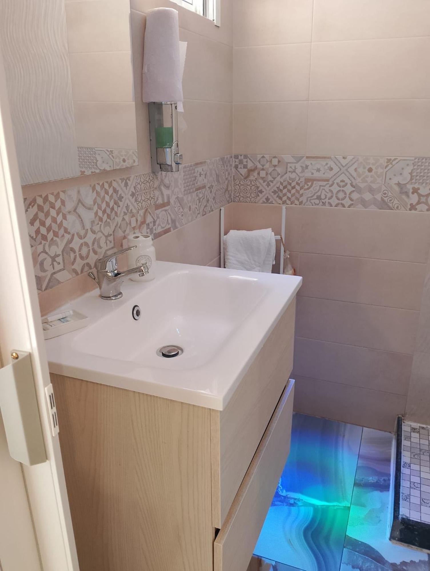 Il Faro 17 Bed & Breakfast Taranto Bagian luar foto