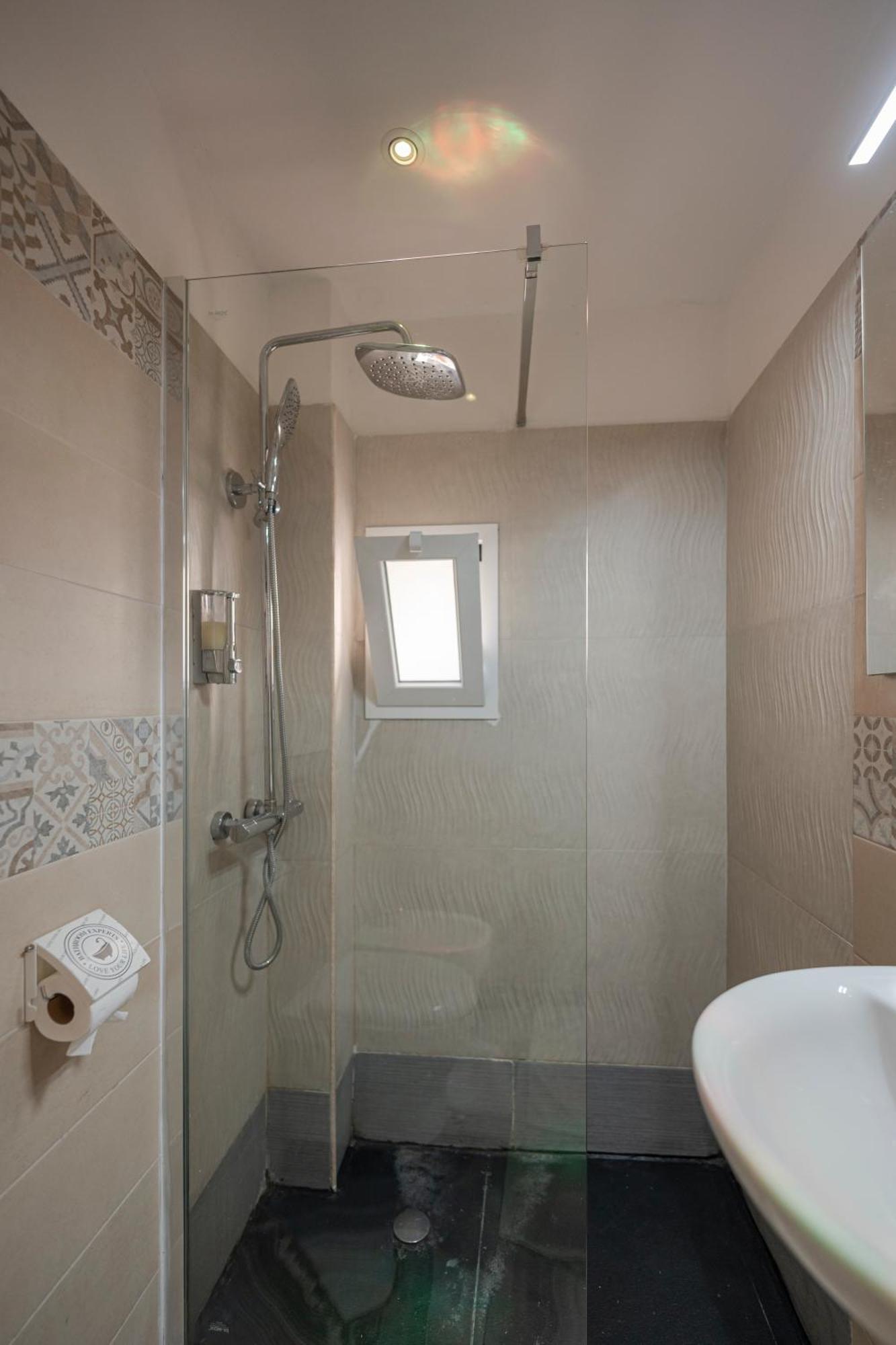 Il Faro 17 Bed & Breakfast Taranto Bagian luar foto